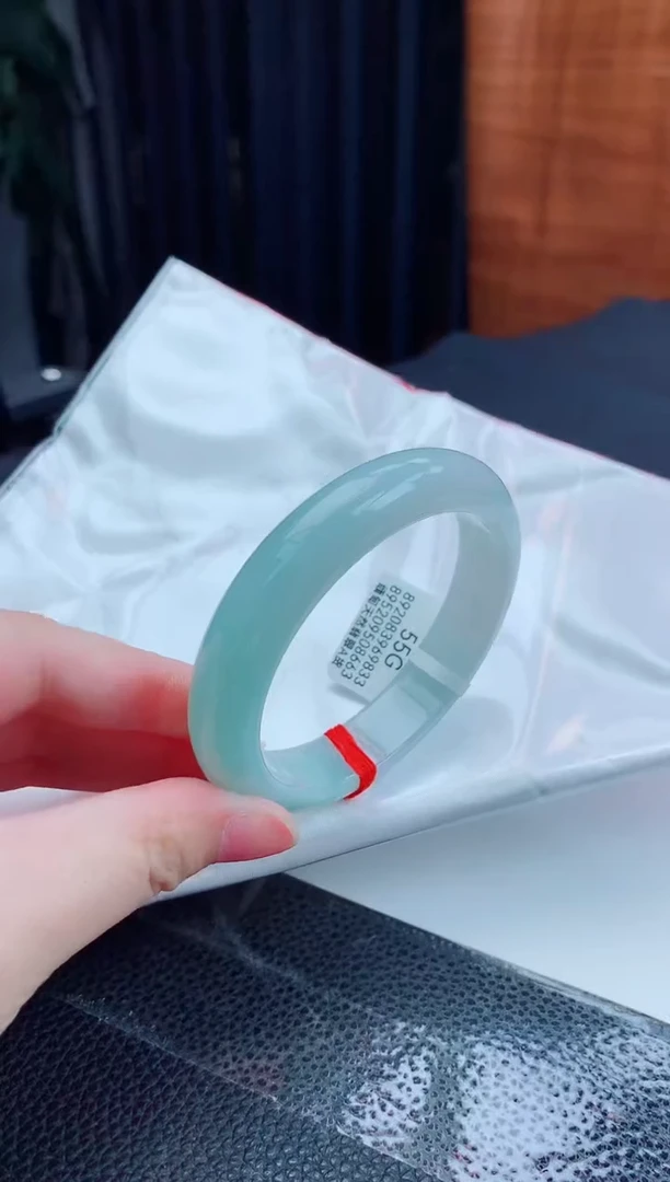 翡翠手镯未镶嵌缅甸天然翡翠A货手镯