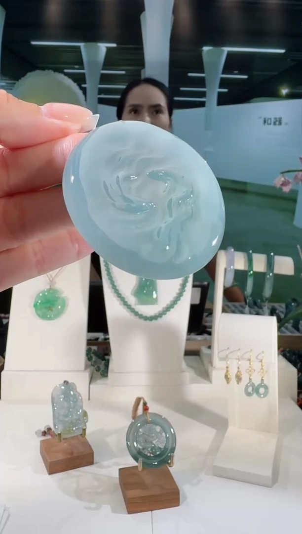 翡翠未镶嵌吊坠(不含链)乾坤鱼多样性发一