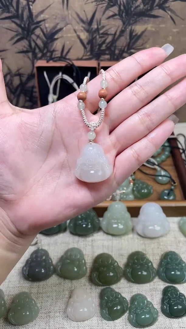 和田玉未镶嵌颈饰25