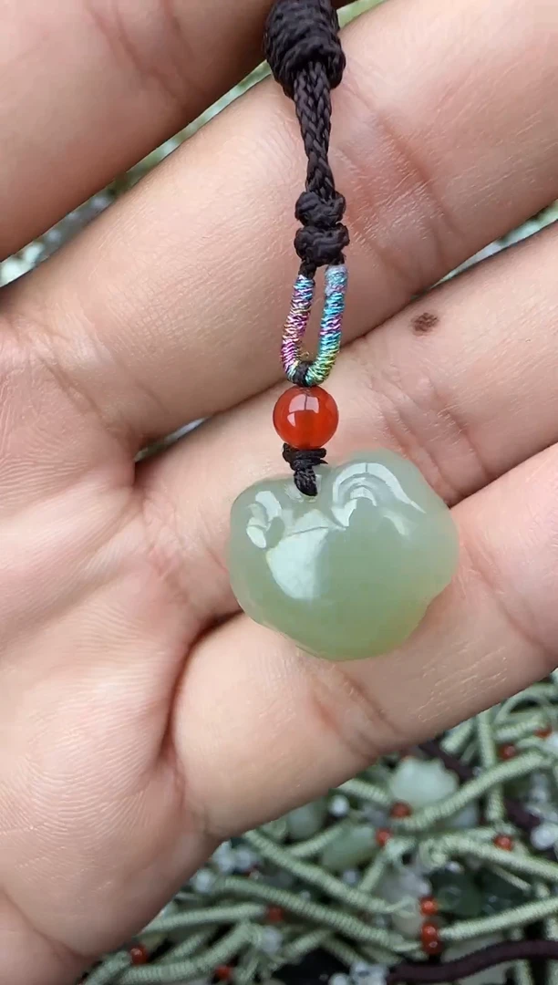 项链未镶嵌和田玉拍一发一