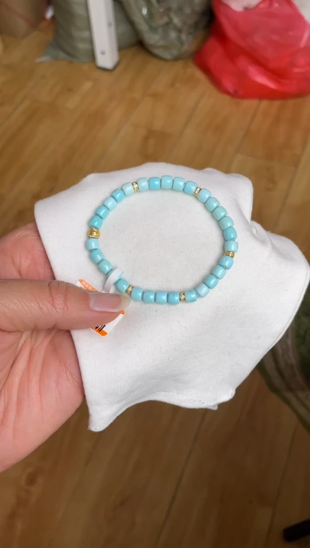 未镶嵌绿松石手串60