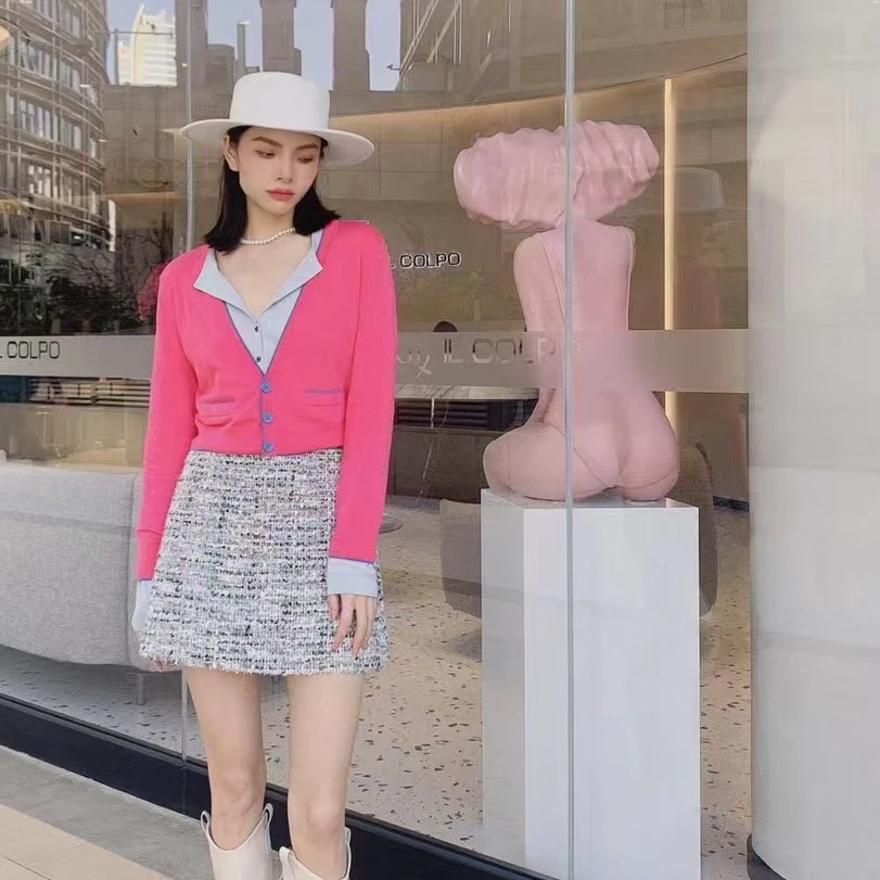 阿玛施AMASS撞色V领长袖短款拼色针织开衫针织衫5499155新年秋冬