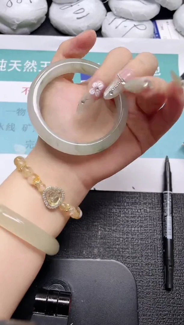 未镶嵌手镯石英质玉214-60