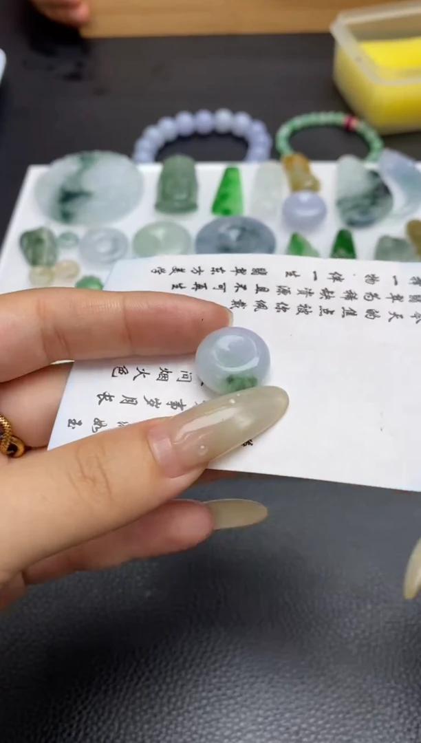 未镶嵌定制翡翠翡翠毛货~