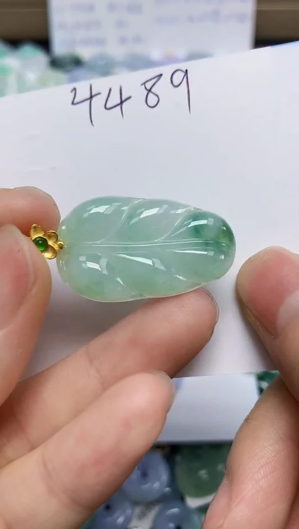 翡翠未镶嵌颈饰天然缅甸翡翠A货