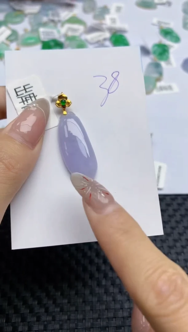 【闪购商品】翡翠颈饰18K金镶嵌 天然翡翠A货