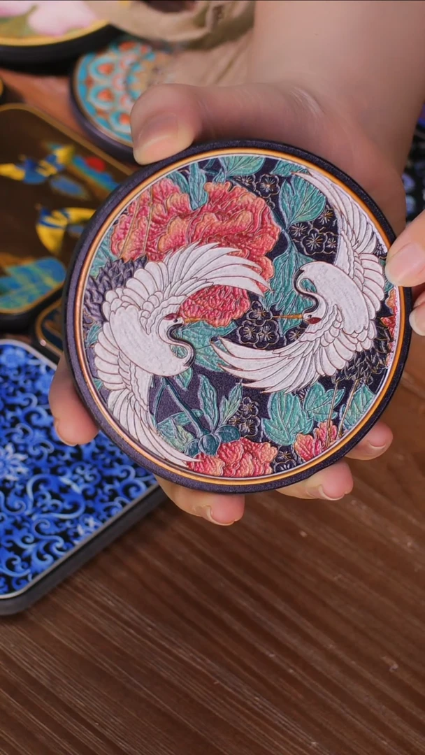 壹藏贰宝鹤戏牡丹图案杯垫一片