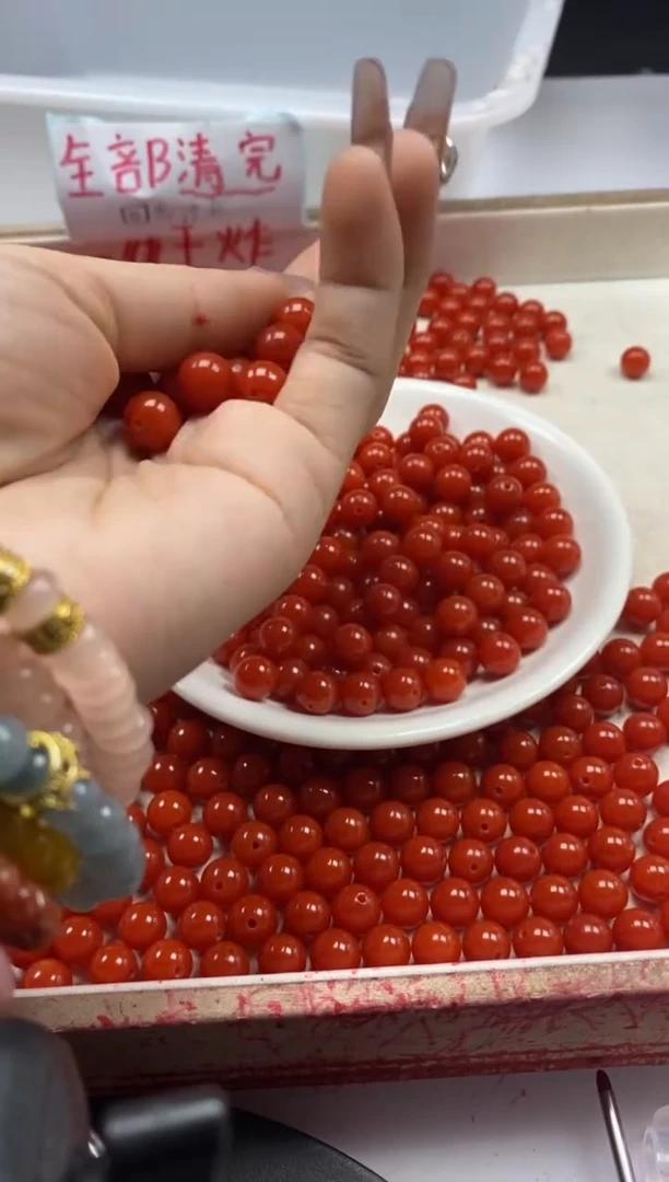 【闪购商品】玛瑙/玉髓颈饰未镶嵌w2185满肉南红8mm*30颗