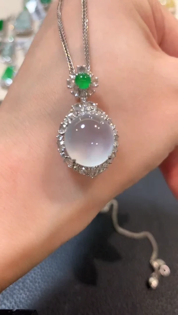 翡翠18K金镶嵌吊坠(不含链)n168