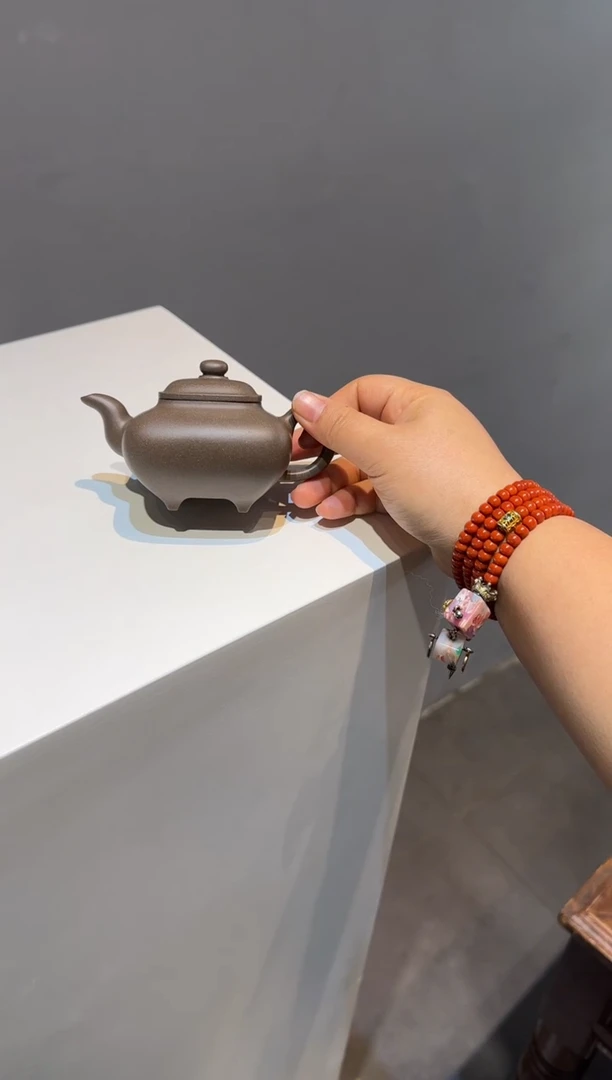茶壶紫砂人****到传炉 青灰老段