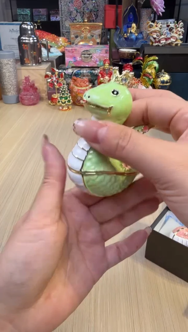 78七宝绿色小蛇