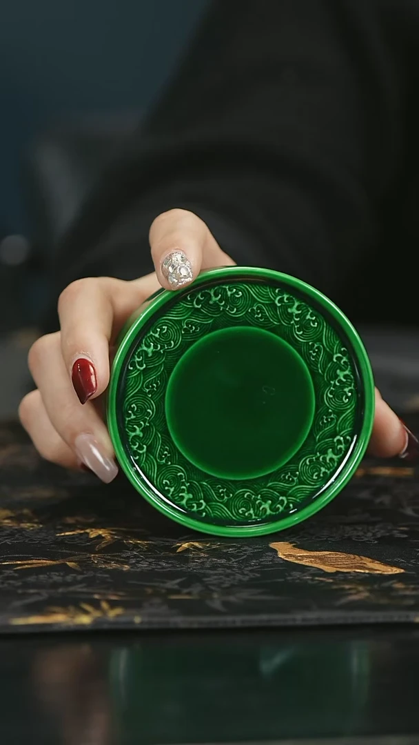 【闪购商品】瓷唐里地王郎窑绿雕刻盖置