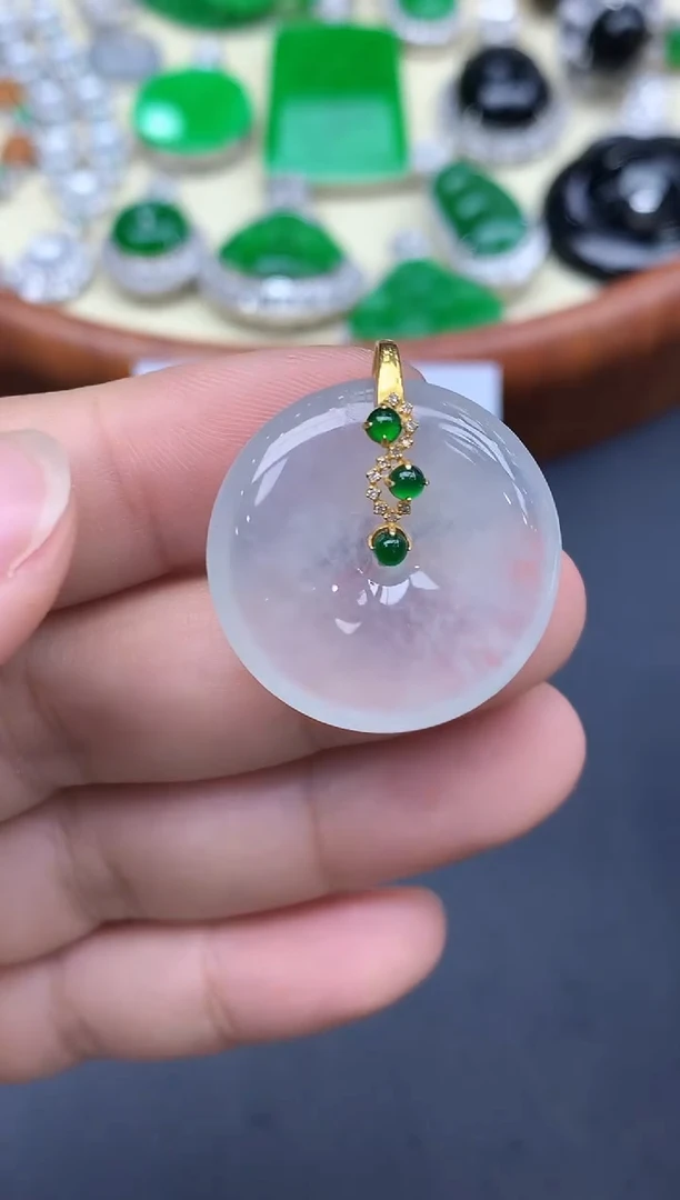 颈饰18K金镶嵌翡翠284-中国好珍宝