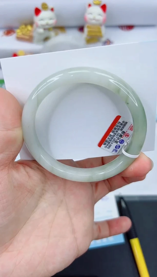 【闪购商品】石英质玉手镯未镶嵌3264-61.4