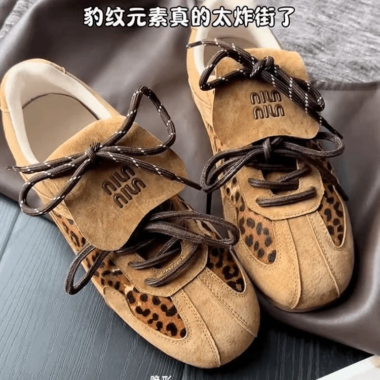 小众时尚德训鞋女2024新款复古韩版百搭休闲系带运动板鞋阿甘鞋潮