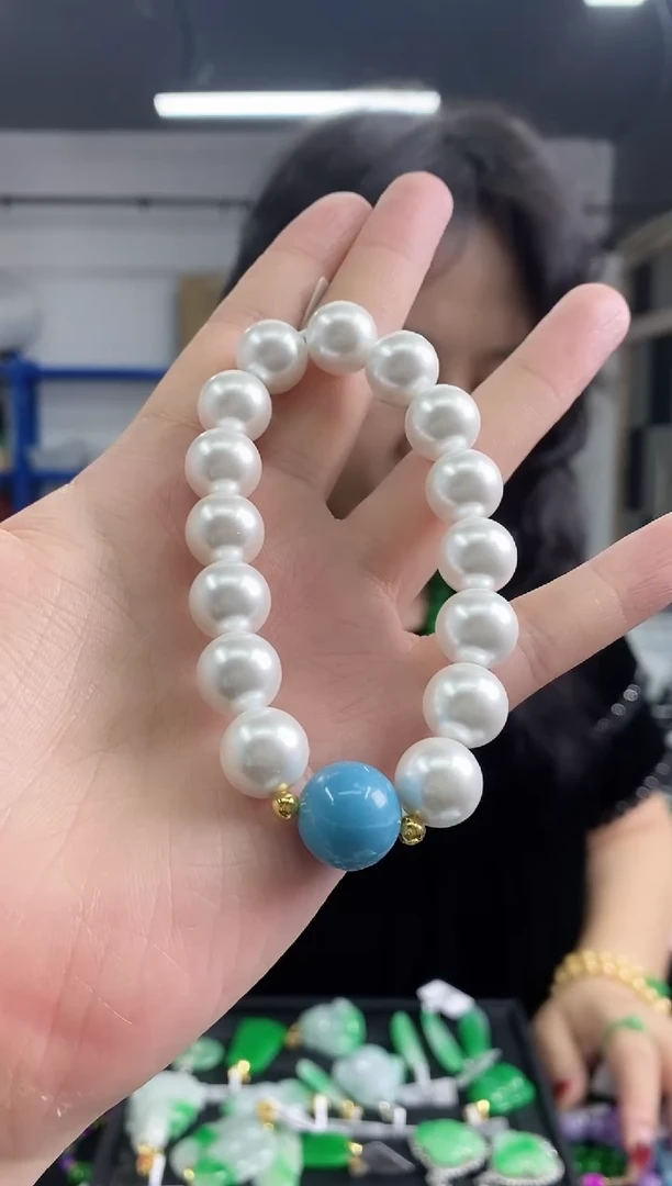 未镶嵌拼合珍珠（马贝珠）手串 多样性发其一颜色微差