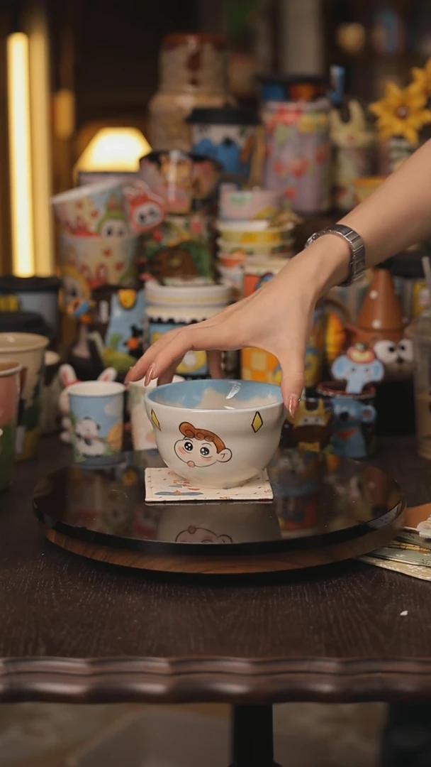 景德镇釉下彩绘设计师款式陶瓷