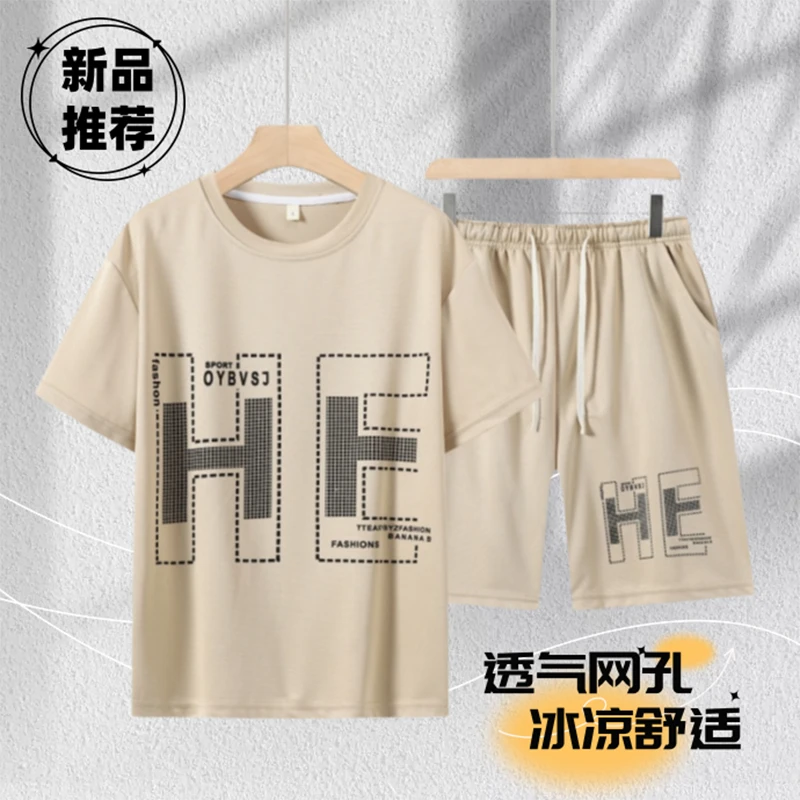 男士夏季日常百搭套装圆领上衣+五分裤短裤帅气搭配不挑身材穿搭