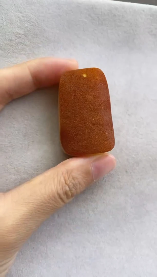 未镶嵌琥珀裸石10729209-吊坠