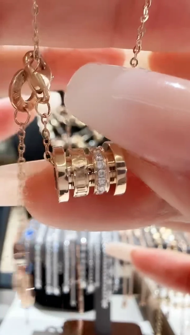 18K金镶嵌项链钻石钻石小蛮腰三饼套链孤品