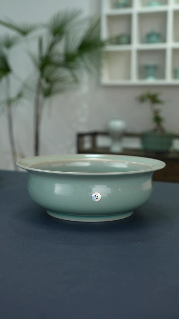 瓷片5号天蓝炉式洗18.2口径一级品     洁