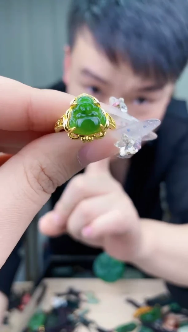 【闪购商品】和田玉挂件未镶嵌拍一发一，多样性发货！