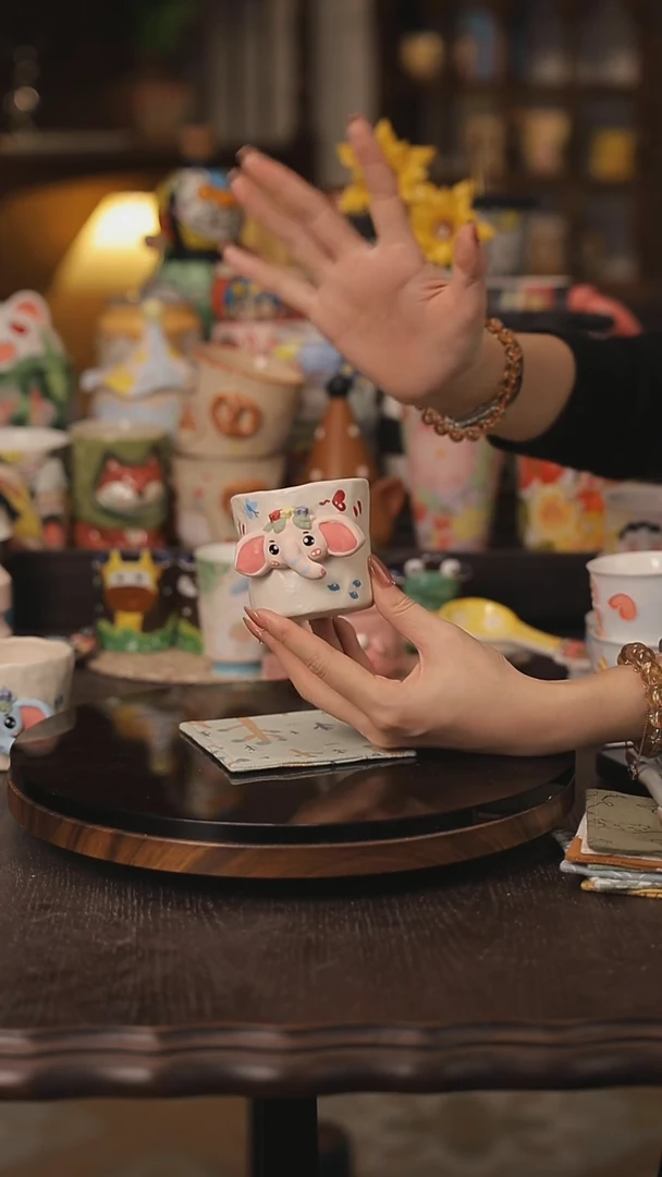 景德镇釉下彩绘设计师款式陶瓷