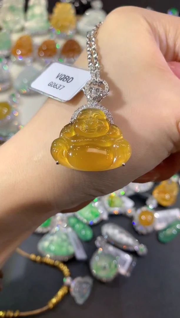 吊坠(不含链)18K金镶嵌翡翠157-佛公（不含链扣