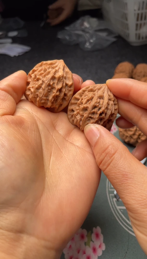 把件文玩核桃w326  龙门涧 37尺