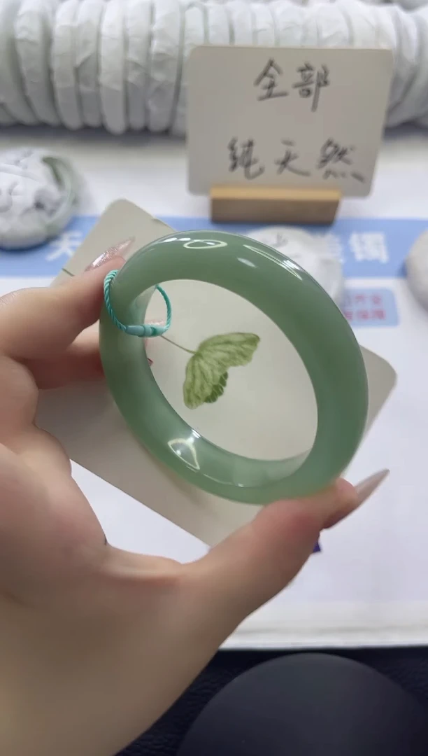 未镶嵌手镯石英质玉多样性发货C19