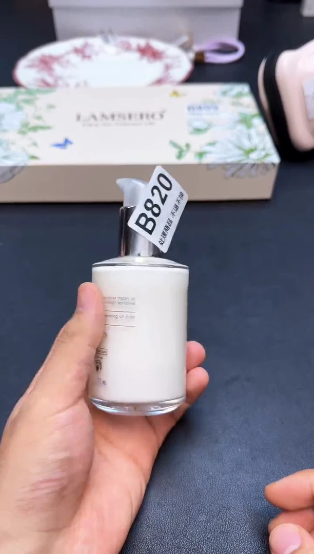 瓷片全新正品一件不留@@B820