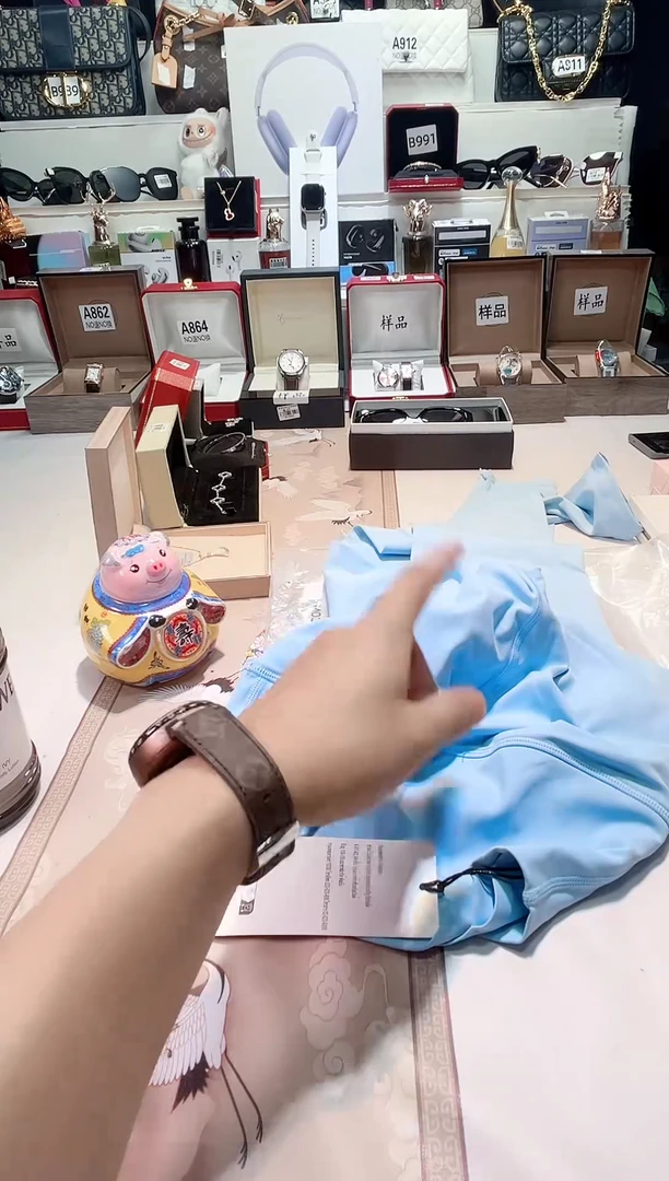 瓷片瓷器 库房到期 全部地板价@@1