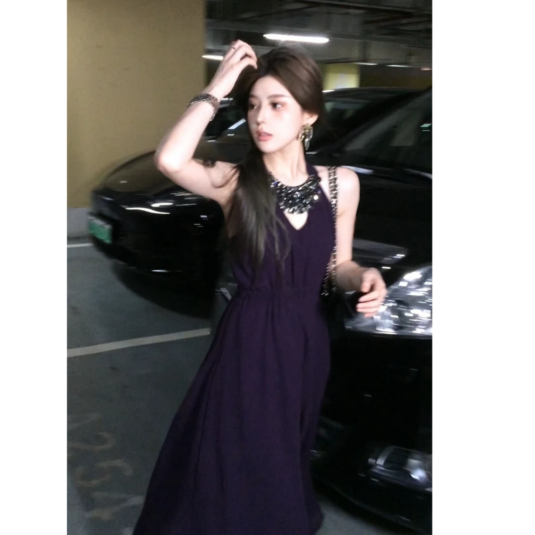 伊一严选●【佩里月光】连衣裙DLC5LYQ1993优雅手工立体钻挂脖连衣裙