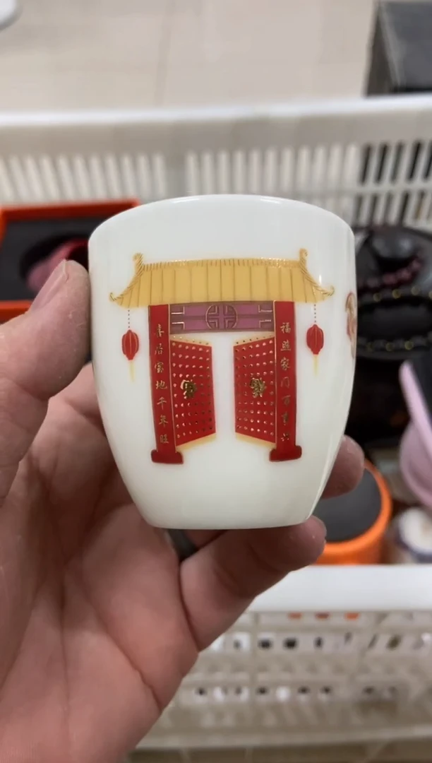 无运费险有瑕疵的摄影的产品有使用过的痕迹有点脏介意勿拍