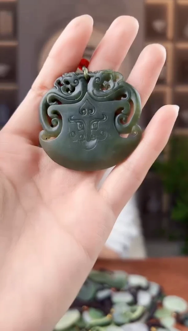 未镶嵌和田玉挂件拍一发一，拍一发一，