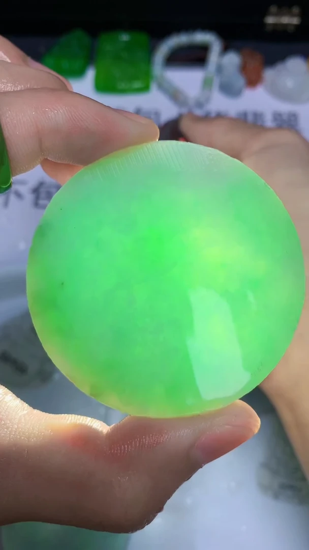 翡翠裸石缅甸天然翡翠A货S814