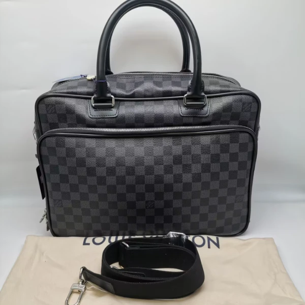 全新未使用 LouisVuitton/路易威登 17039  LV黑棋盘格手提公文包