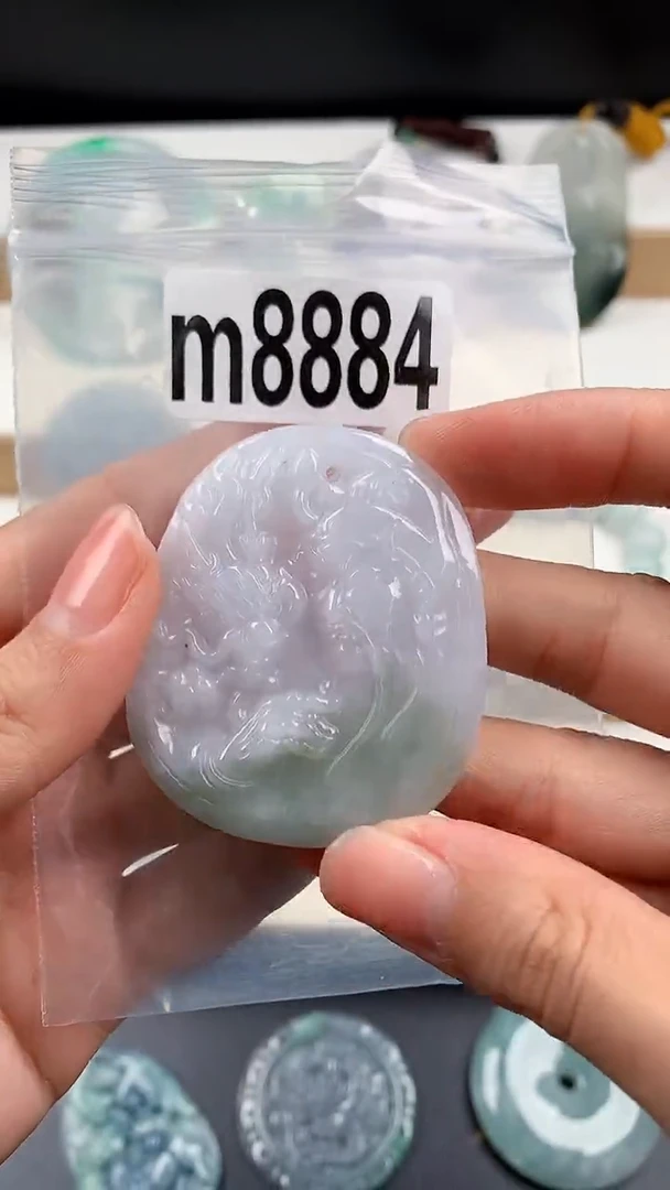 颈饰未镶嵌翡翠天然翡翠吊坠挂件