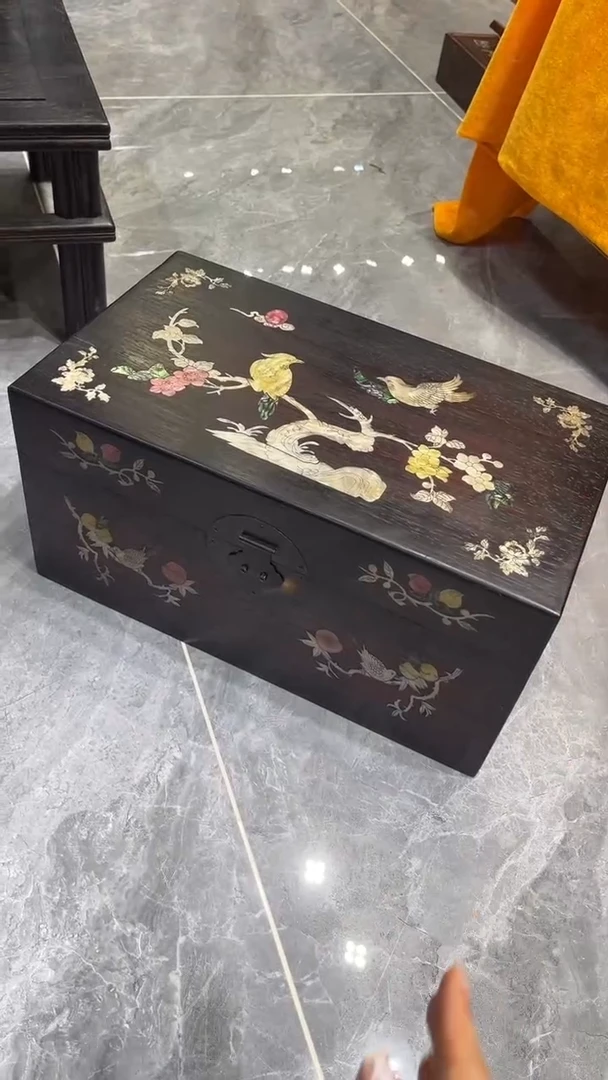 木鸟踏花枝收纳箱