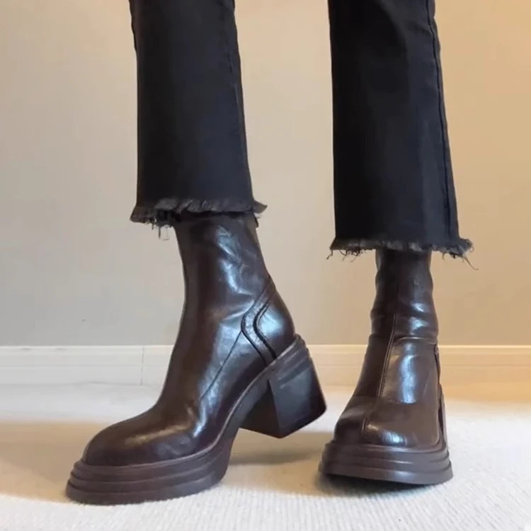 高级感~棕色复古百搭厚底增高马丁靴女简约后拉链粗跟复古瘦瘦靴