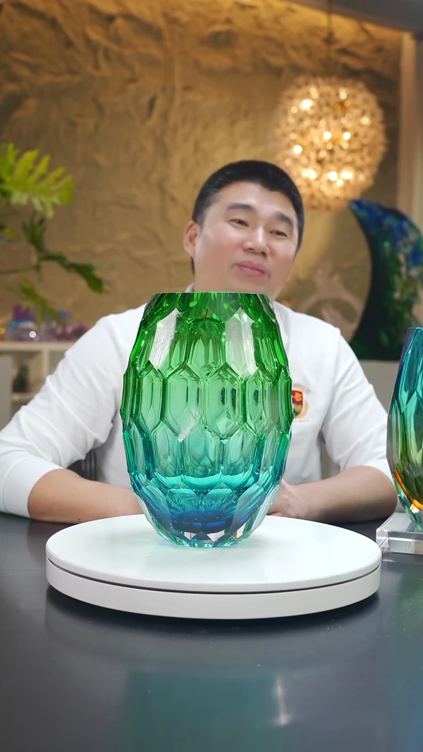 琉璃K****n蓝绿凹面花器