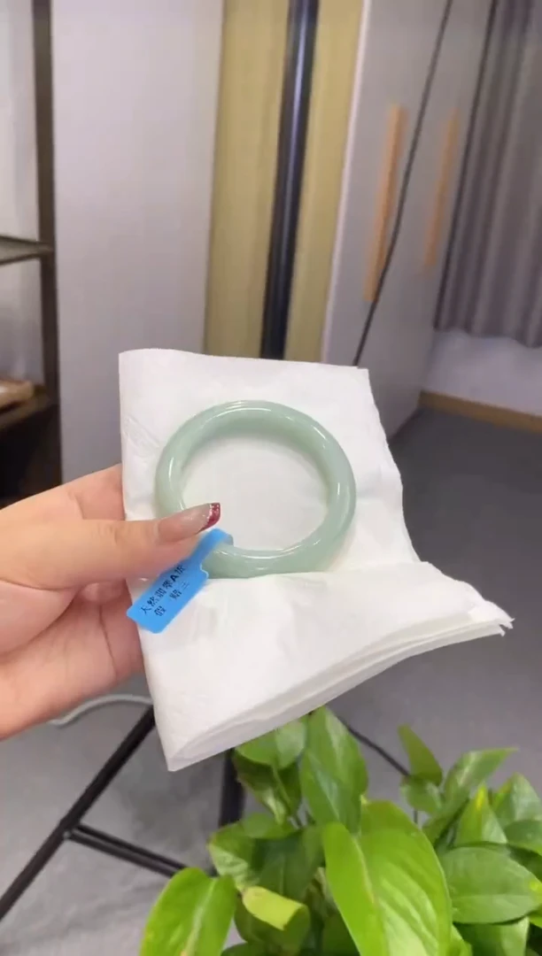 【闪购商品】翡翠手镯未镶嵌00000594