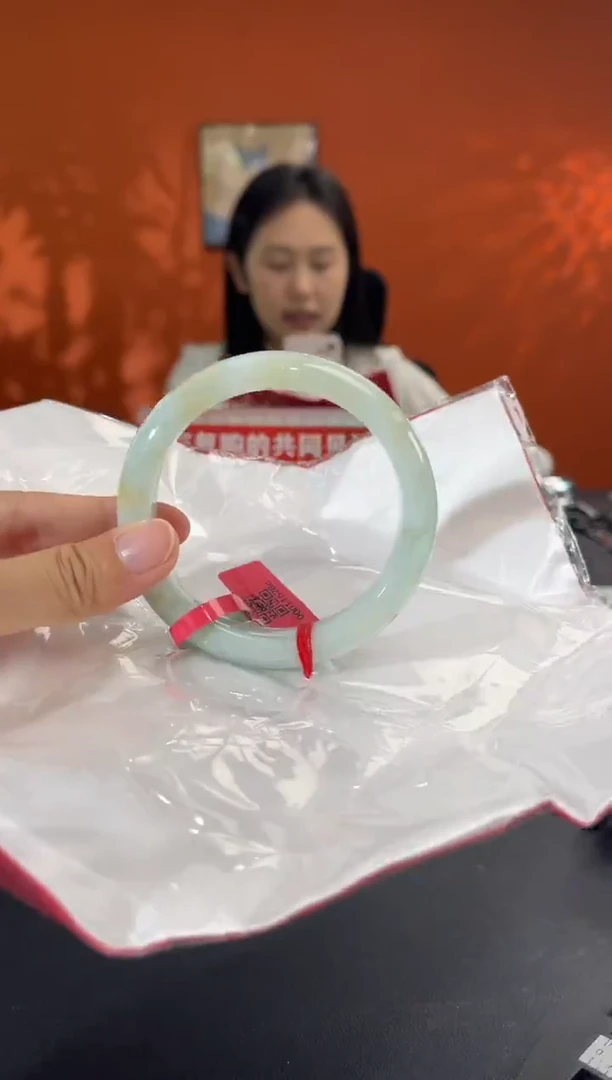 未镶嵌手镯翡翠11    6263