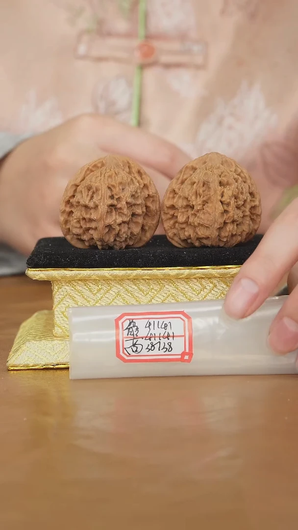 把件文玩核桃赵喜满南将石