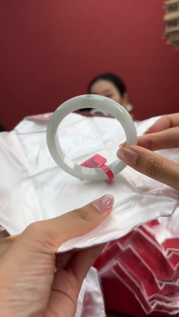 翡翠手镯未镶嵌25手镯