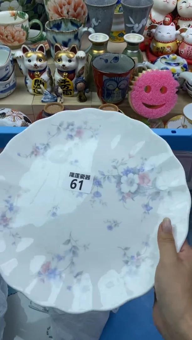 瓷片墨*隆莲瓷器欢迎大家