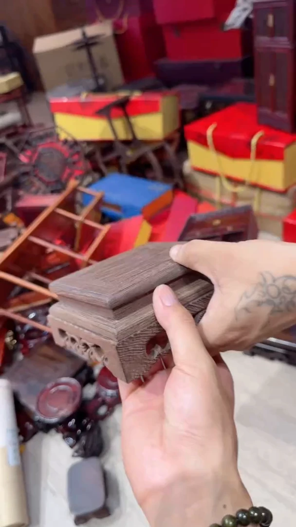 木 光头红木工艺品-鸡翅木正方台12原木