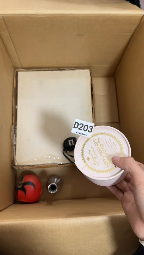瓷片萬**騰203 中古商品，谨慎购买