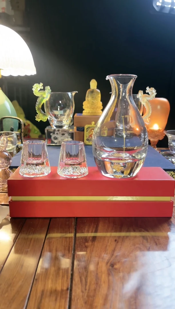 一壶两杯水晶酒具