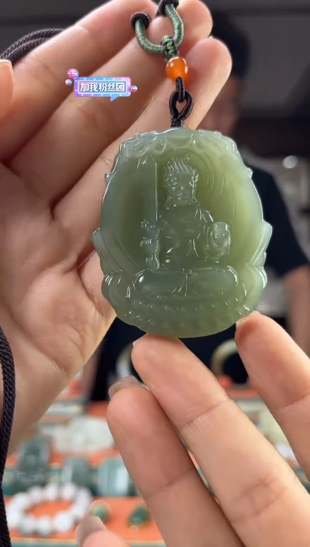 和田玉未镶嵌颈饰佩佩鸡